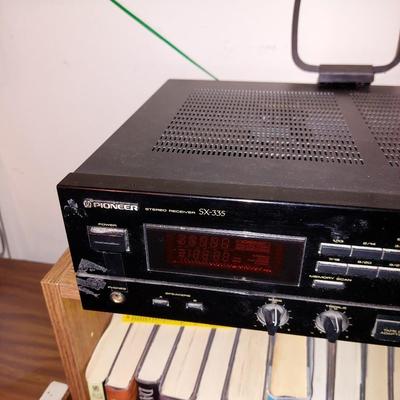 Pioneer SX335 stereo receiver