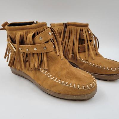 CUTE PLEATHER MOCCASINS - SEE DESC