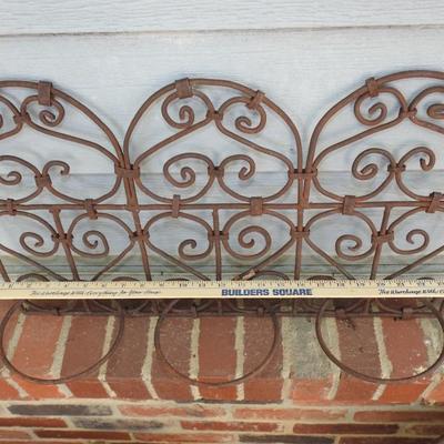 Metal. Yard art basket hanger