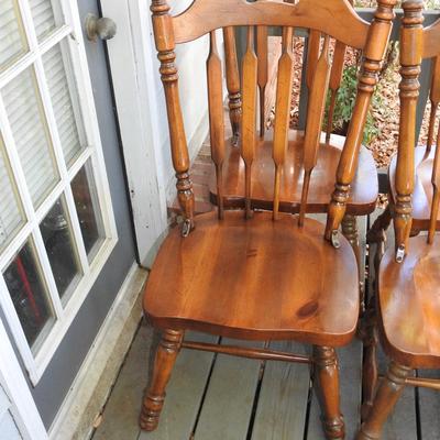 Set of 6 hardwood chairs