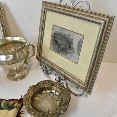 8 Piece Home Decor, Silver Plated plate, Metal Picture Holders