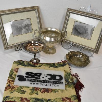 8 Piece Home Decor, Silver Plated plate, Metal Picture Holders