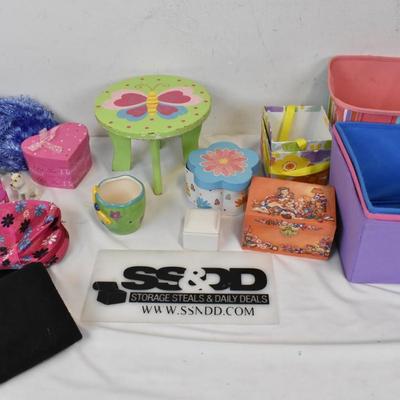 Kids Organization Lot: Small Baskets, Butterfly Stool, Gift Boxes