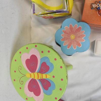 Kids Organization Lot: Small Baskets, Butterfly Stool, Gift Boxes