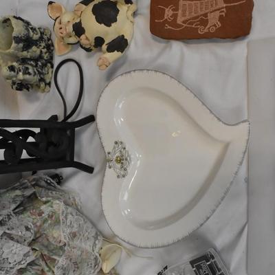 Assorted Decor, Solid Metal Lamp, Ceramic Pig, Heart Plate