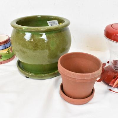 Gardening Items, Ceramic Planters/Decor, Humming Bird Feeder, Rocks
