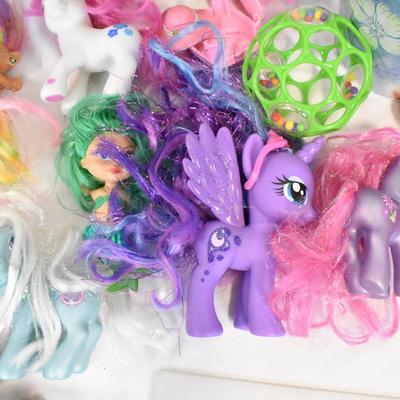 Kids Toys, My LIttle Bony, Tinkerbell Bucket, Plastic Bins