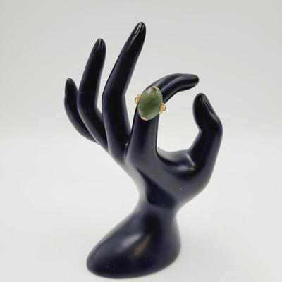 BEAUTIFUL VINTAGE 10K GE JADITE RING