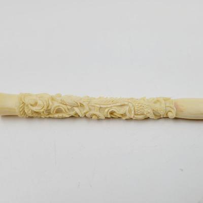 VINTAGE CARVED CIGARETTE HOLDER #1