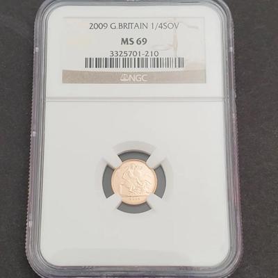 2009 Queen Elizabeth II Gold 1/4 Sovereign Coin NGC GRADED