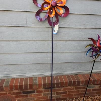 Outdoor yard art whirlybird