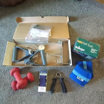 SOFT TOUCH ANKLE/HAND WEIGHTS-PULL UP BAR-OTHER TONE UP ITEMS