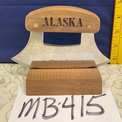 Alaska Ulu Knife with Stand