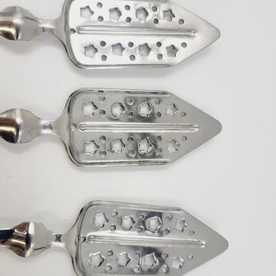 FRENCH MAN ABSINTHE STAR PATTERN SPOON SET OF 3