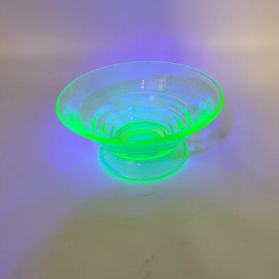 VINTAGE URANIUM GREEN GLASS
