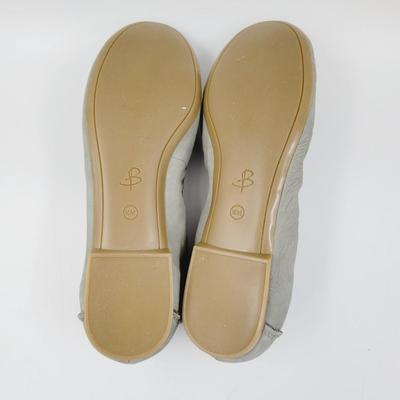 NEW B MAKOWSKY LEATHER w/ KNOTTED METAL SLIP ONS SIZE 10