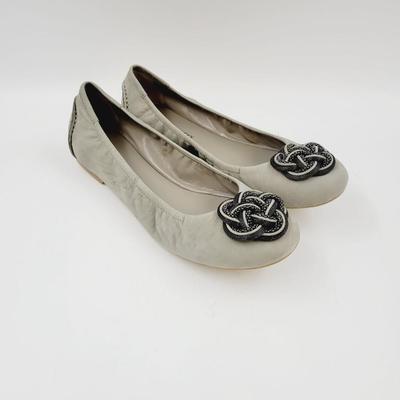 NEW B MAKOWSKY LEATHER w/ KNOTTED METAL SLIP ONS SIZE 10