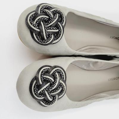 NEW B MAKOWSKY LEATHER w/ KNOTTED METAL SLIP ONS SIZE 10