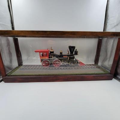 WOODEN FRAME & PLEXIGLASS MODEL ENGINE DISPLAY