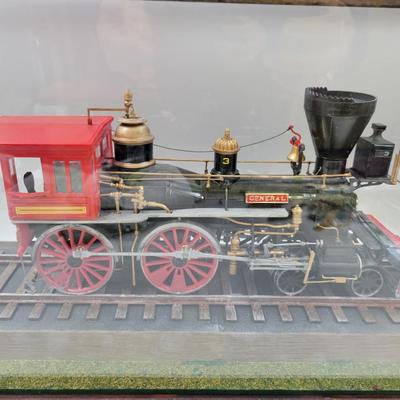 WOODEN FRAME & PLEXIGLASS MODEL ENGINE DISPLAY