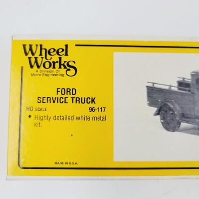 VINTAGE WHEEL WORKS HO SCALE FORD SERVICE TRUCK KIT
