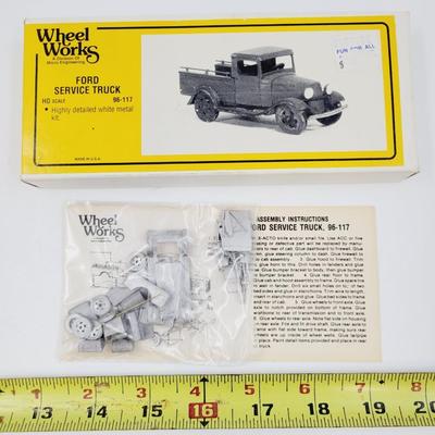 VINTAGE WHEEL WORKS HO SCALE FORD SERVICE TRUCK KIT