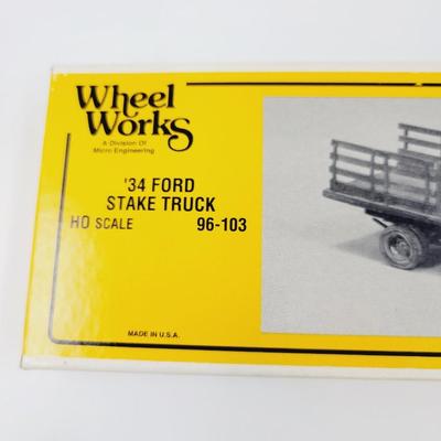 VINTAGE WHEEL WORKS HO SCALE 34 FORD STAKE TRUCK