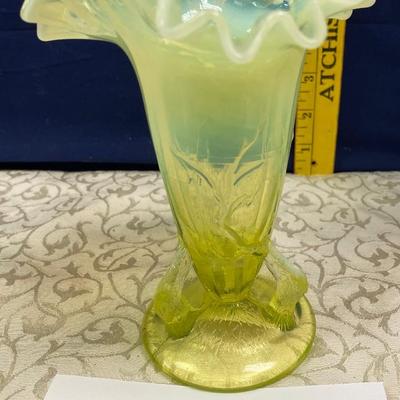 LGWright Glass CompanY Twig Vaseline Opalescent