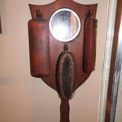 Antique wood brush set