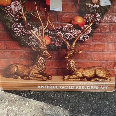Kirklands ~ Antique Gold Reindeer Set