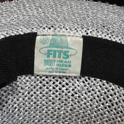 Fits straw / fedora type hat
