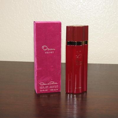 Oscar velvet perfume