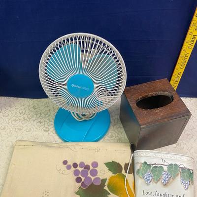 Fan and Table Cloth