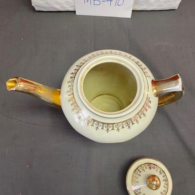 Hall teapot