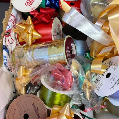 Curling ribbon