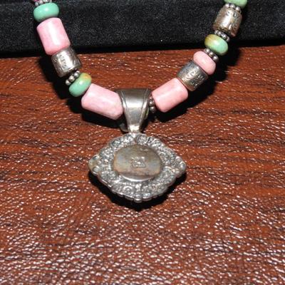 Beautiful sterling necklace