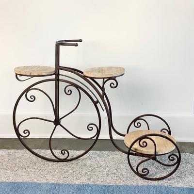 8101 Metal and Wood Tricycle Plant Stand