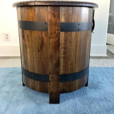 8111 Round Wooden Barrel Storage Table