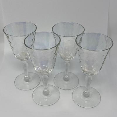 Set of 4 Iridescent Water Goblets/Glasses
