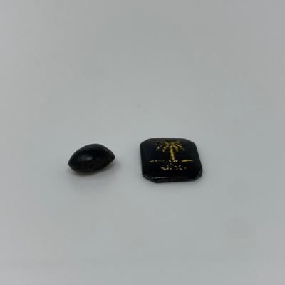Unidentified Black Loose Stones