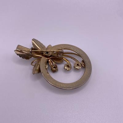Collection of Vintage Brooches and Necklaces