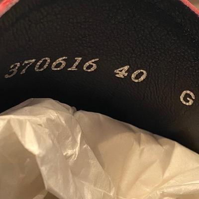 New Authentic Women's Gucci Shoes- Size 40 EU/9.5 US