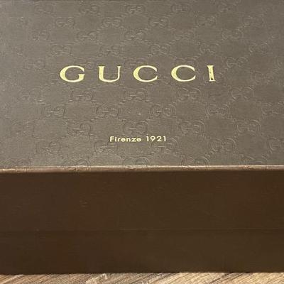 New Authentic Women's Gucci Shoes- Size 40 EU/9.5 US