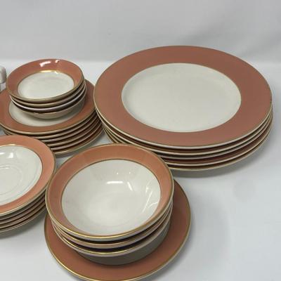 Vintage Homer Laughlin Pompano Apricot with True Gold Trim Dinnerware, Stamped