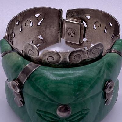 Maya Mexico Carved Green Onyx Totem Set in Sterling Silver Bracelet