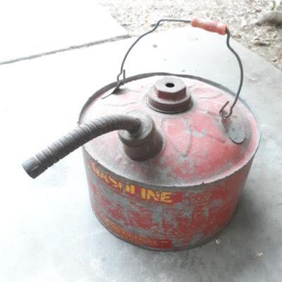 Garagenalia Vintage Gas Can