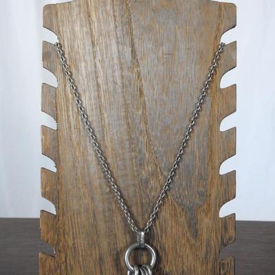 Fashion costume necklace
