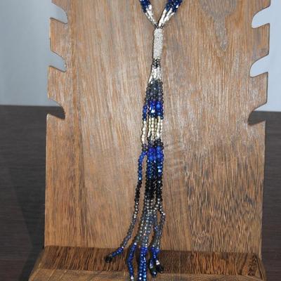 Fashion costume jewelry necklace