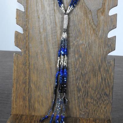 Fashion costume jewelry necklace