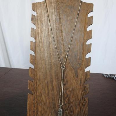 Crystal medalian necklace